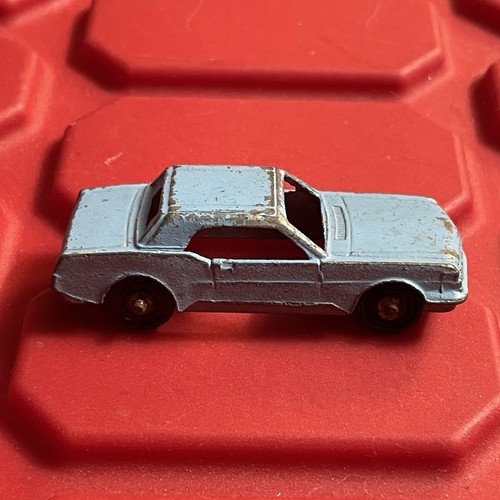 Scale tootsie toy ford - scale,